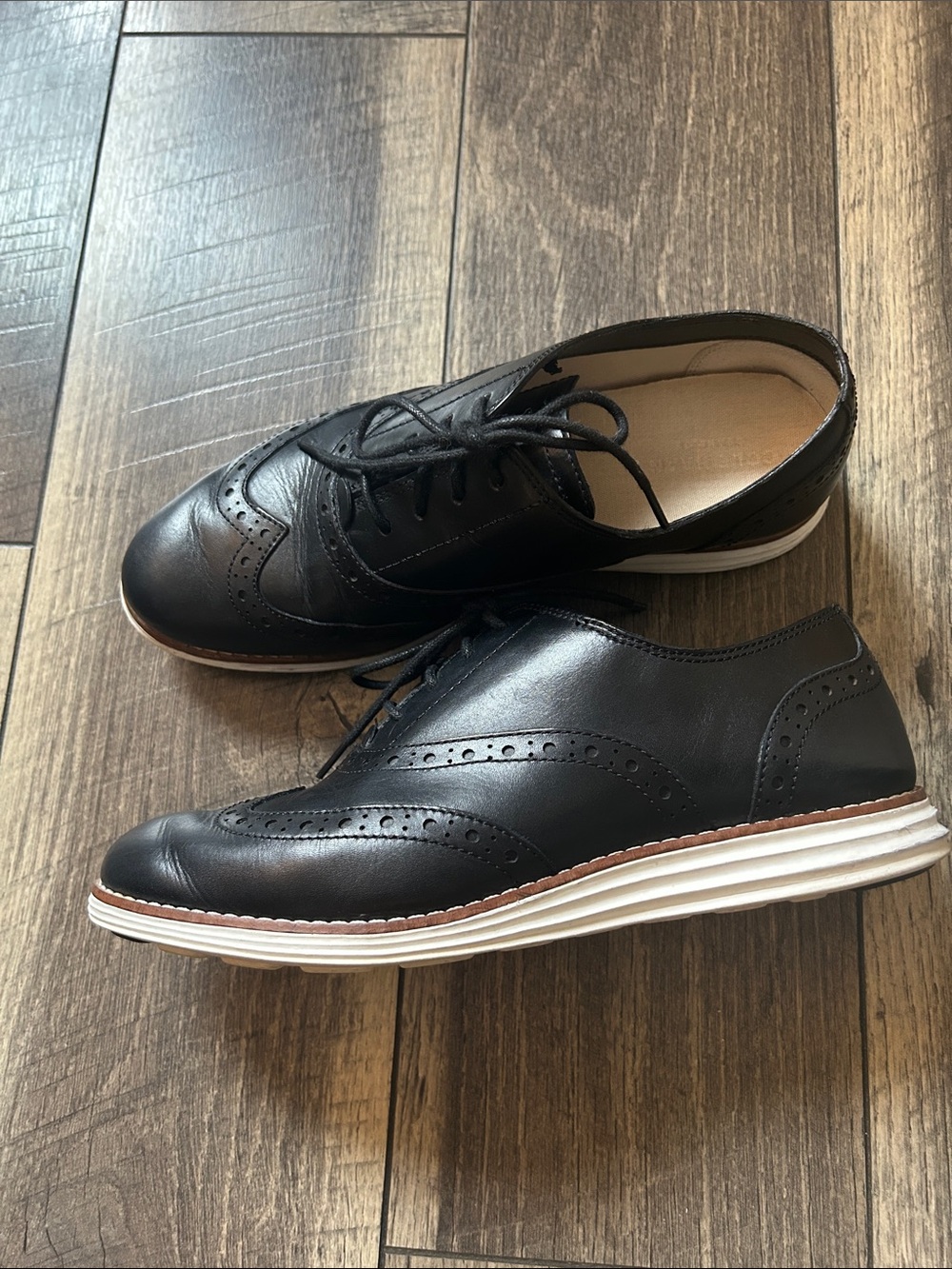 Cole Haan Black Leather Wingtip Oxfords Women's Flats Dress Shoes